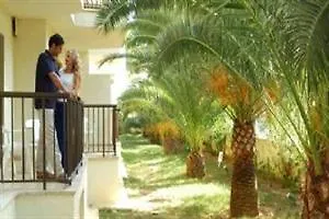 Отель Intertur Apartamentos Waikiki Пальма Нова