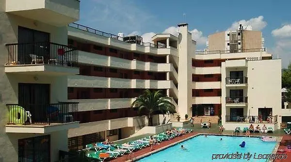 Отель Intertur Apartamentos Waikiki Пальма Нова